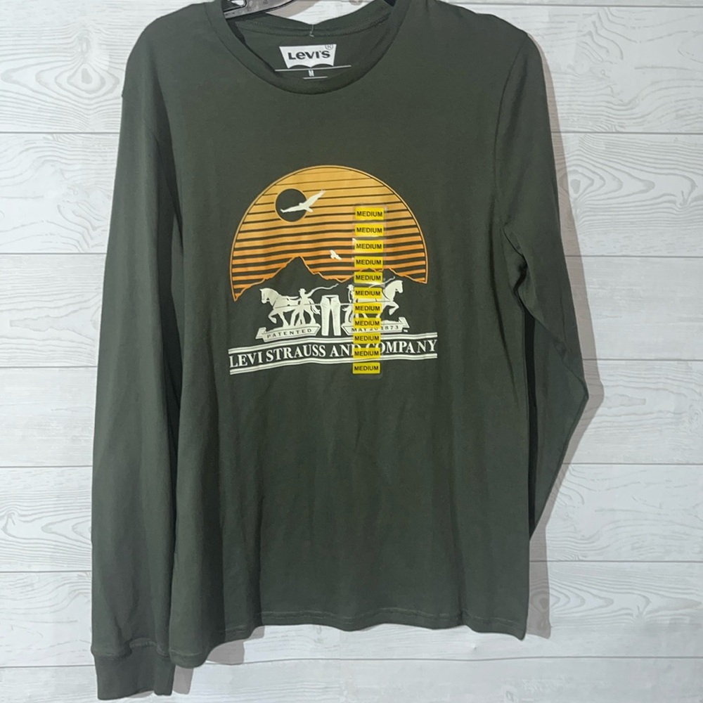 Levi’s Long Sleeve Shirt